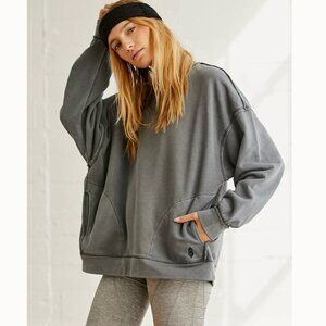 FP Movement Solid Metti Oversized Crew Sweatshirt - Gray - Like New